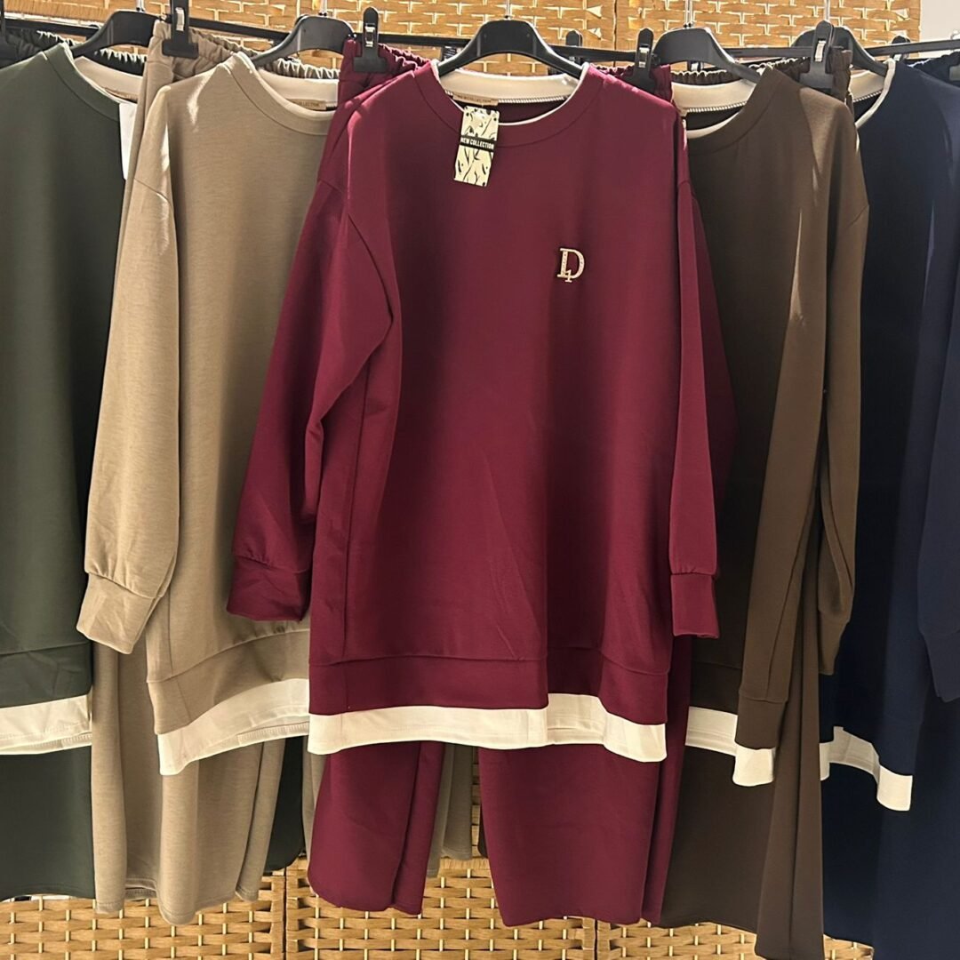 Sudadera Larga con decorativo y pantalón Ancho